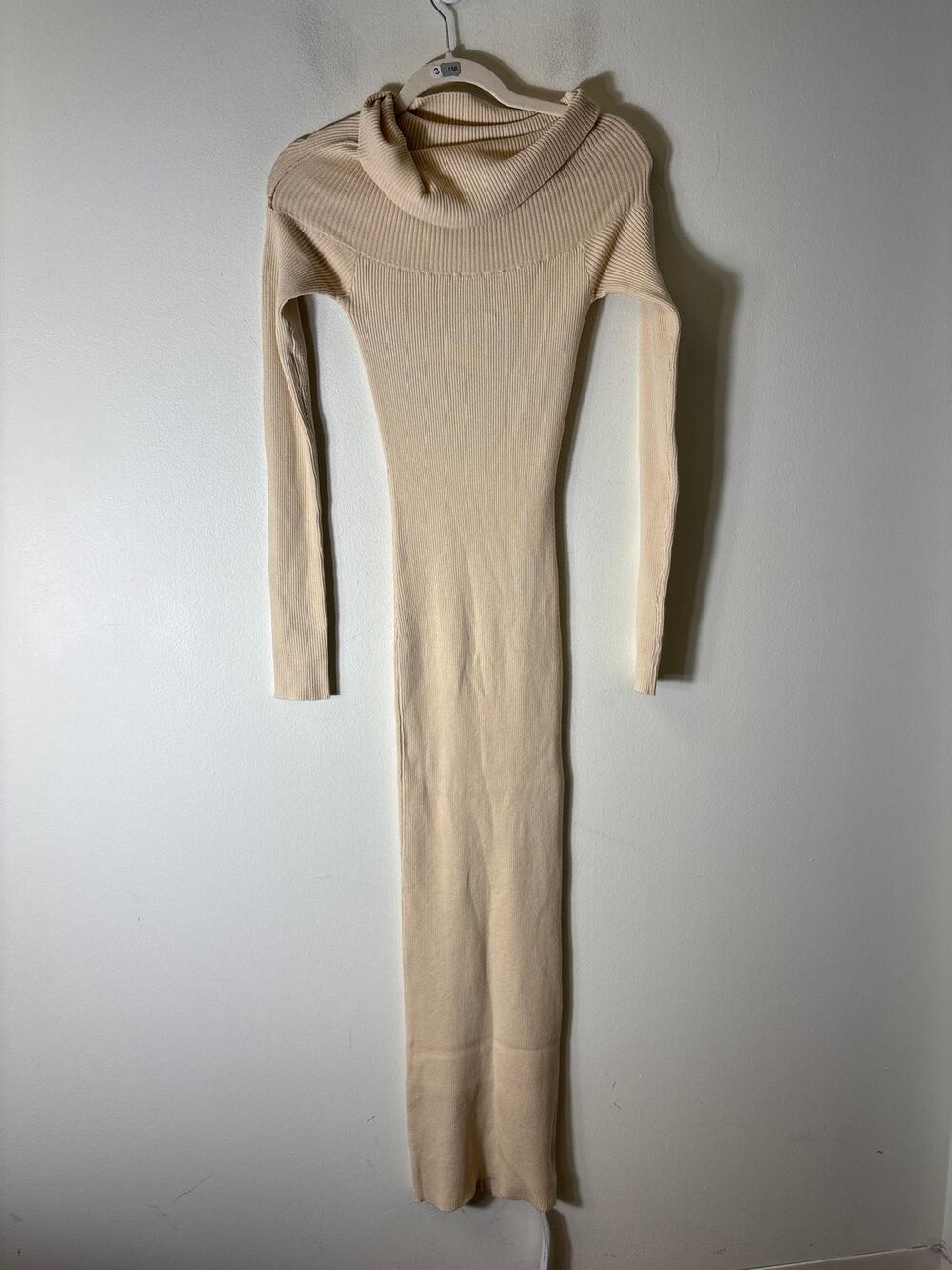 NWT Princess Polly Phylis Off Shoulder Cream Maxi Dress Sz 2